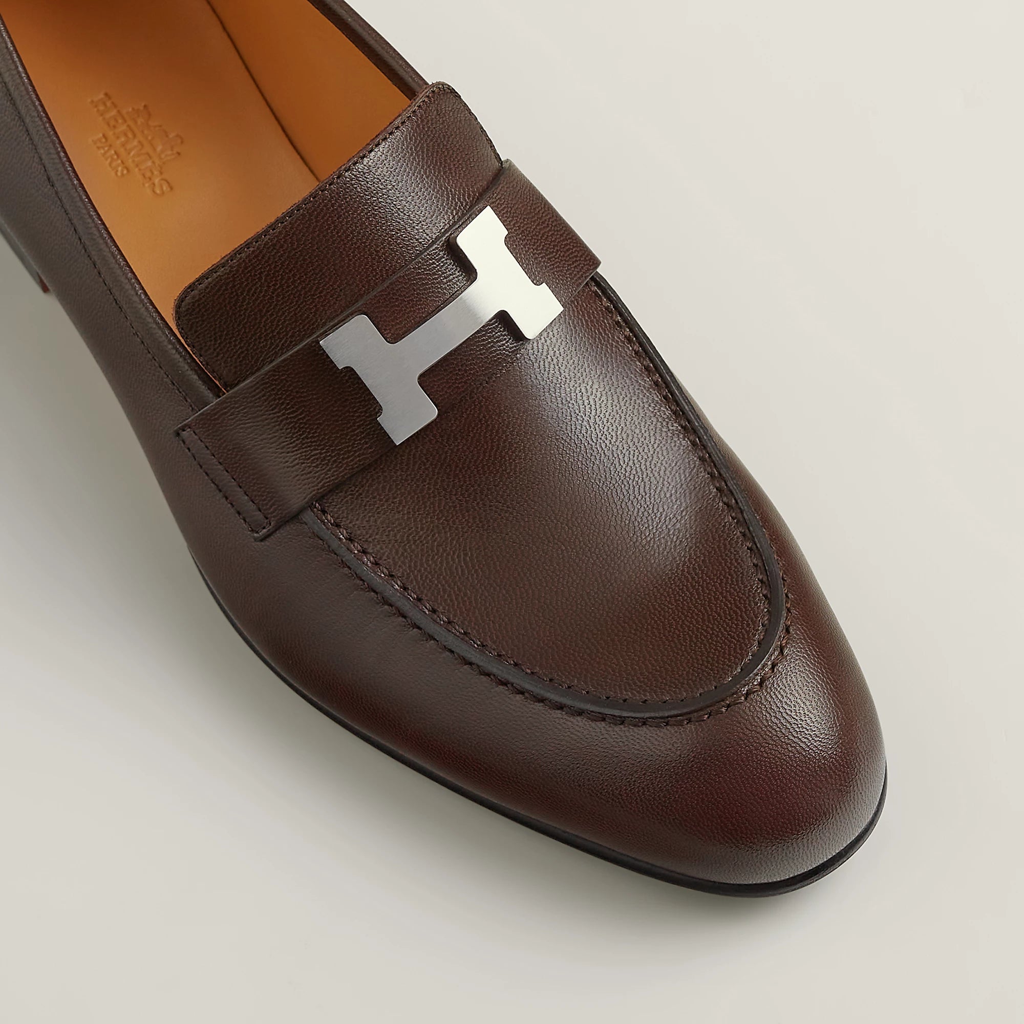 Hermès Paris loafer in Pakistan