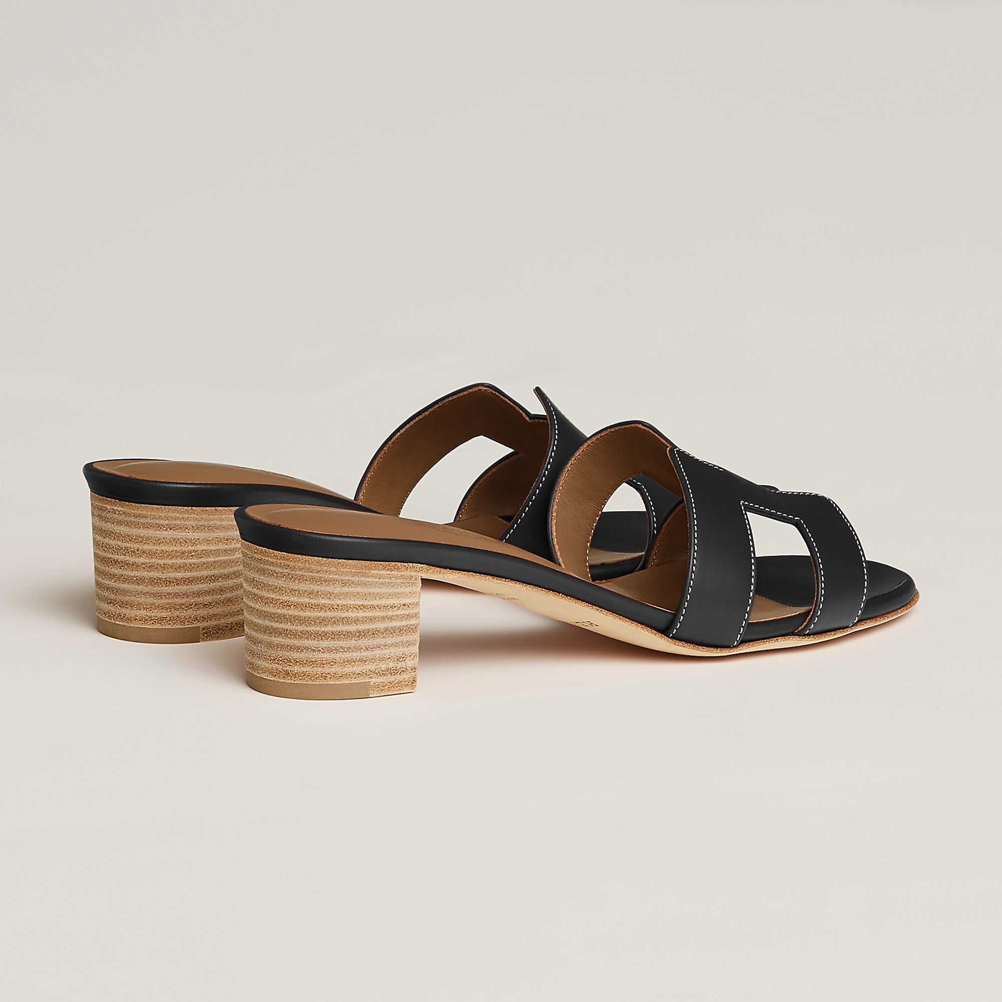 Hermès Oasis sandal in pakistan