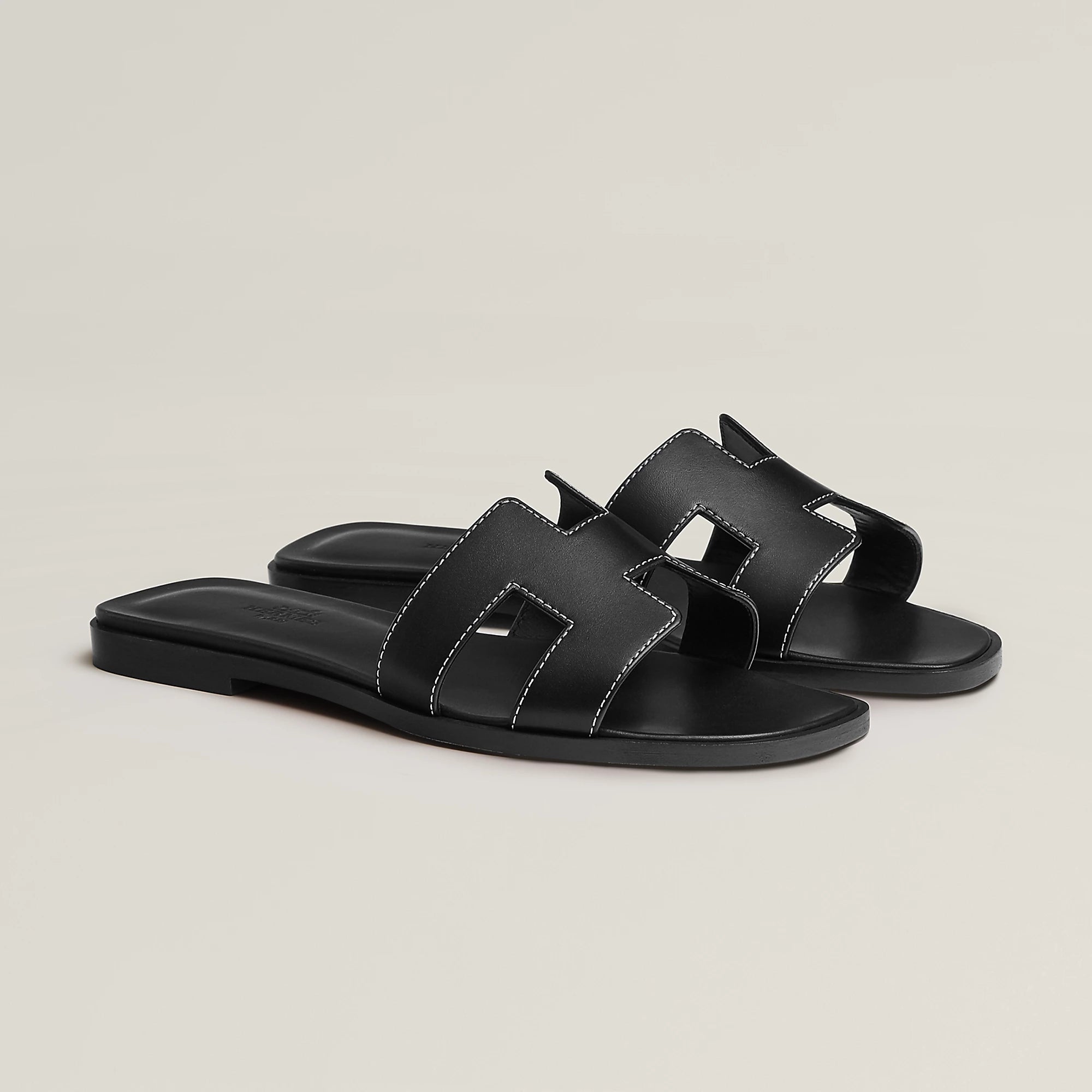 Hermès Oran sandal in Pakistan