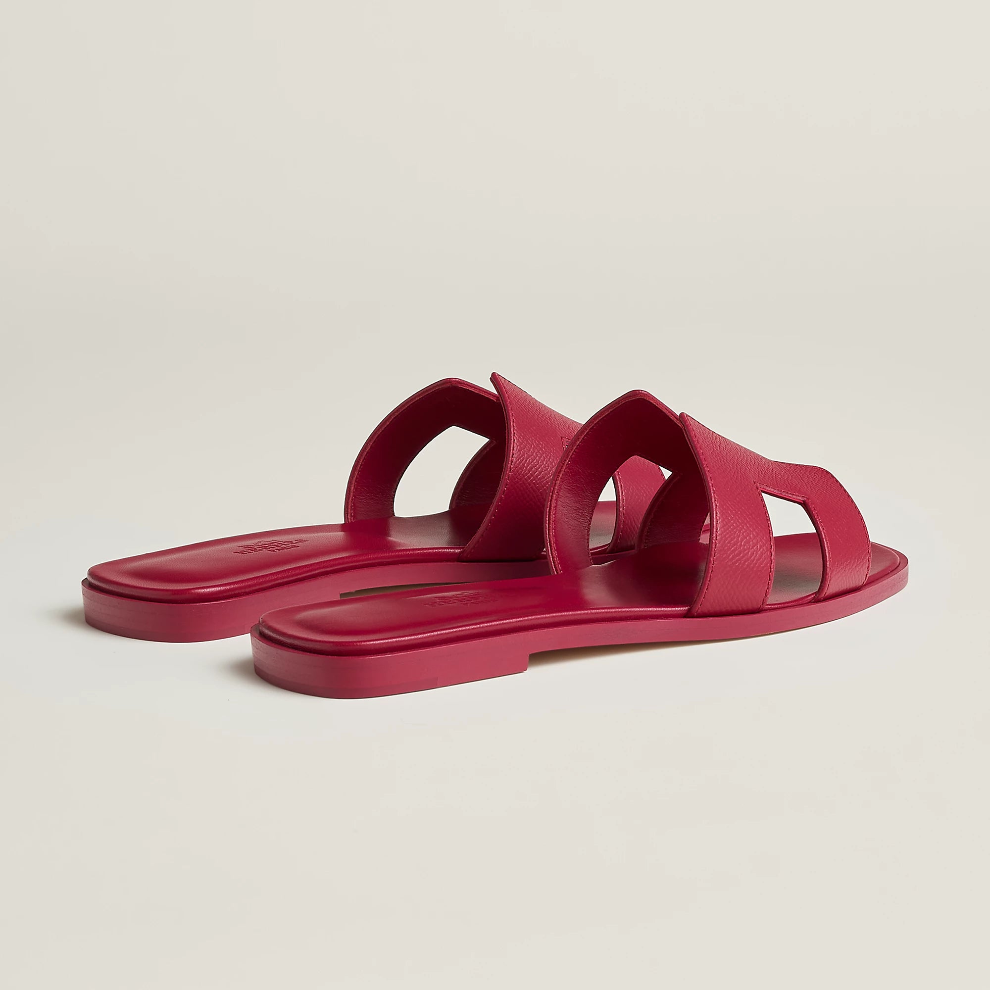 Hermès Oran sandal Rose Magenta in Pakistan