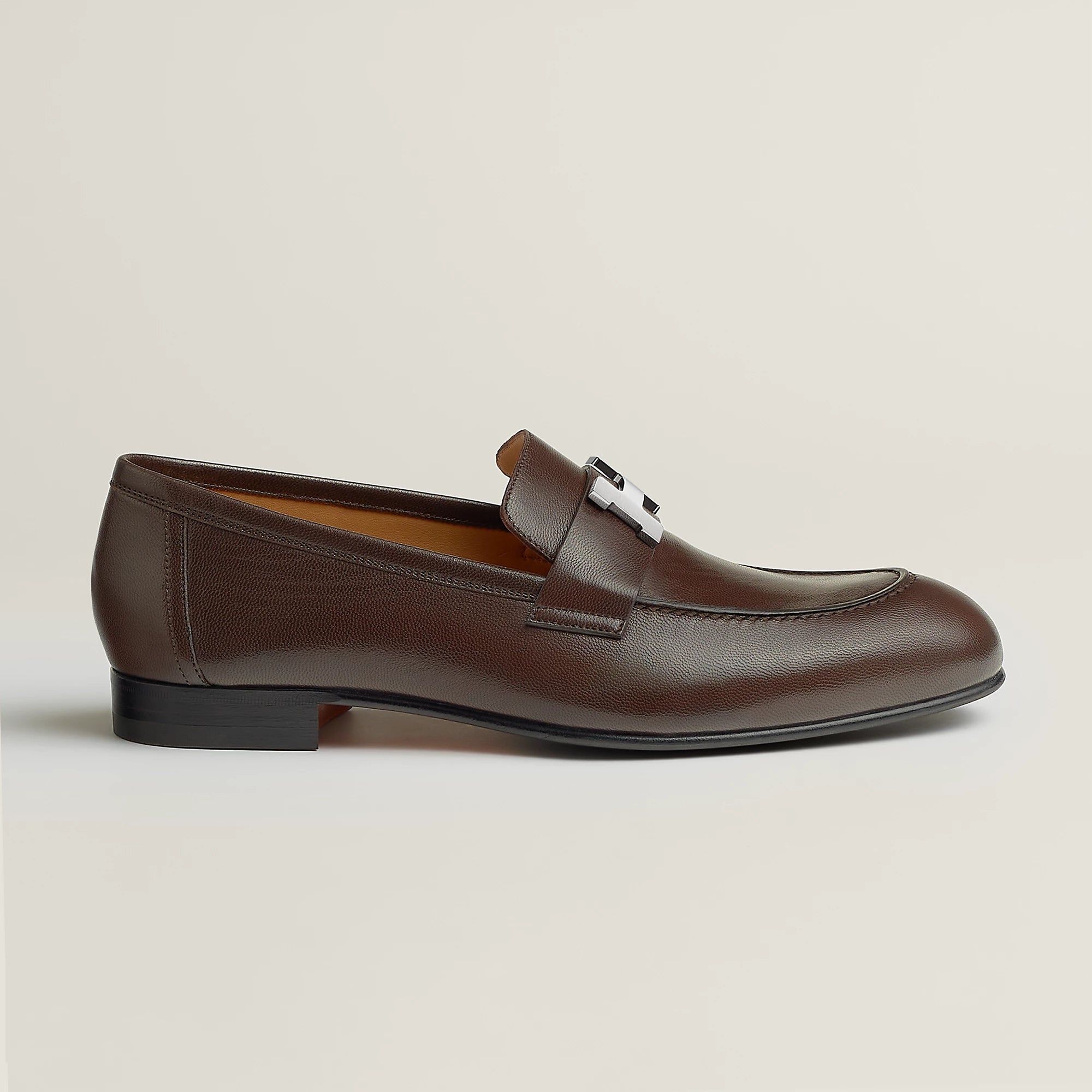 Hermès Paris loafer in Pakistan